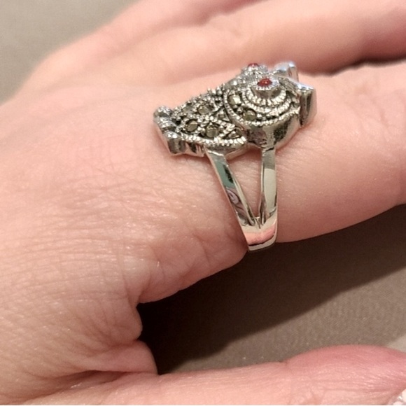 New Sterling Silver Owl Ring with marcasite, red enamel eyes, Size 6 - Picture 6 of 7